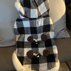 Medium size jacket.black plaid